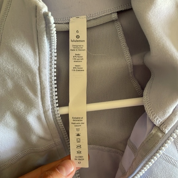Lululemon Define Jacket - Picture 6 of 6